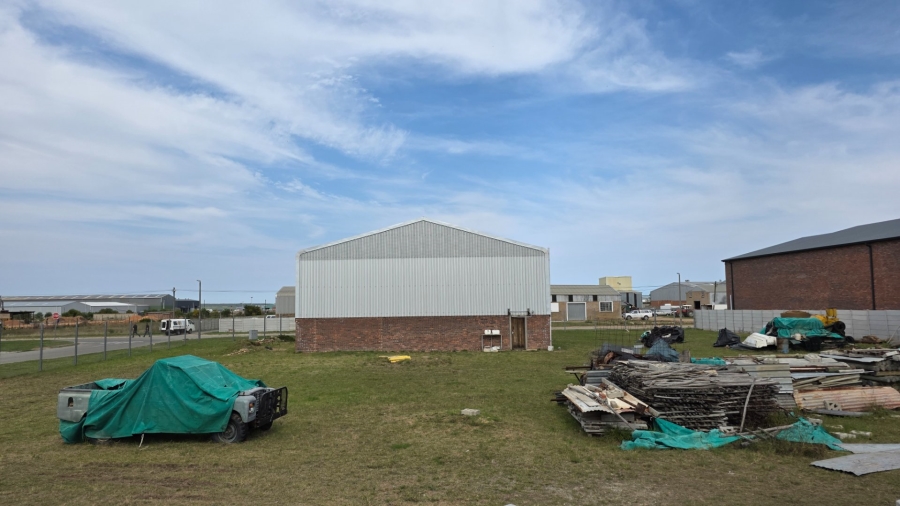 Commercial Property for Sale in Mossdustria Western Cape
